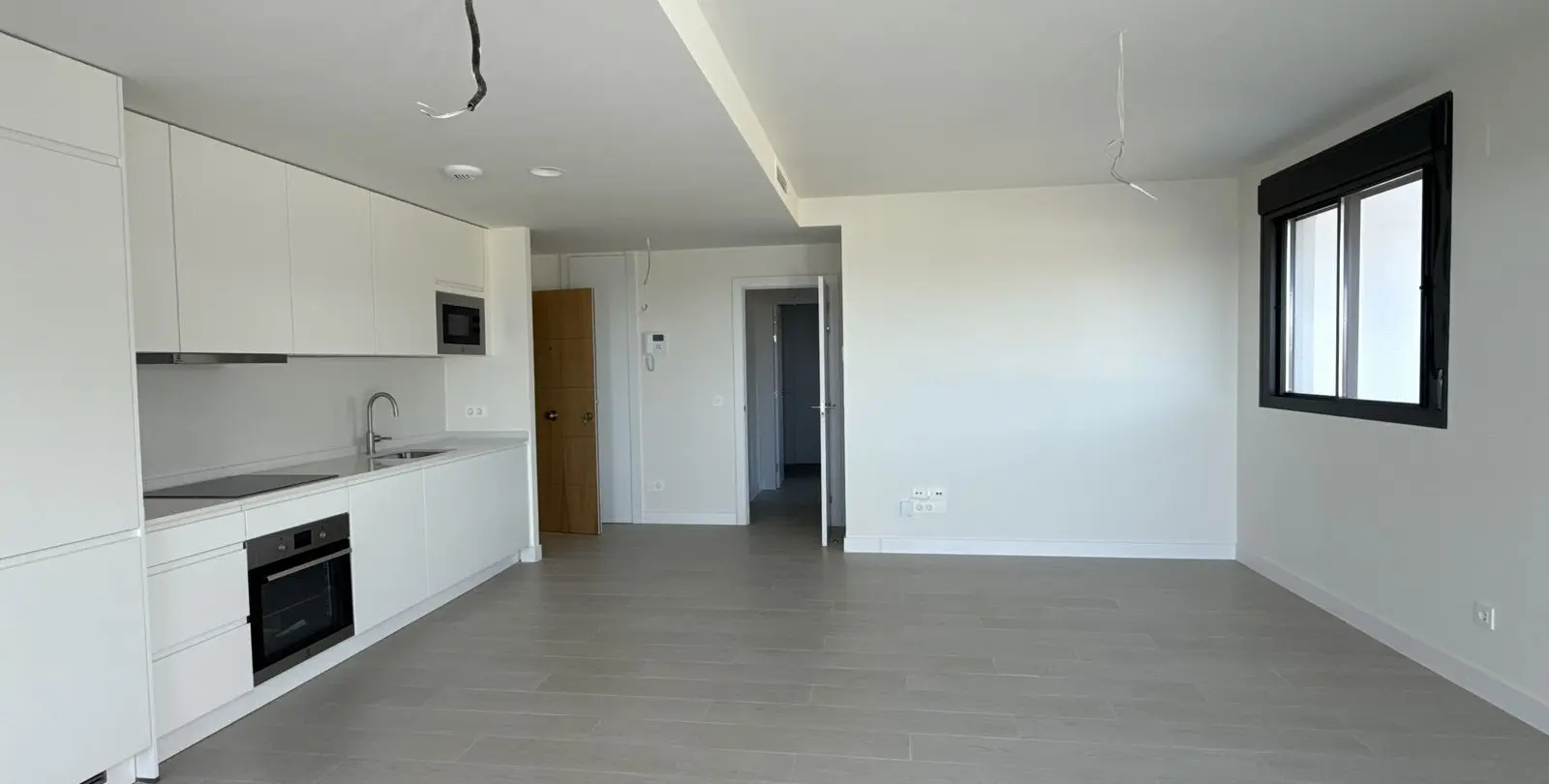 Sale of penthouse in Casares 4