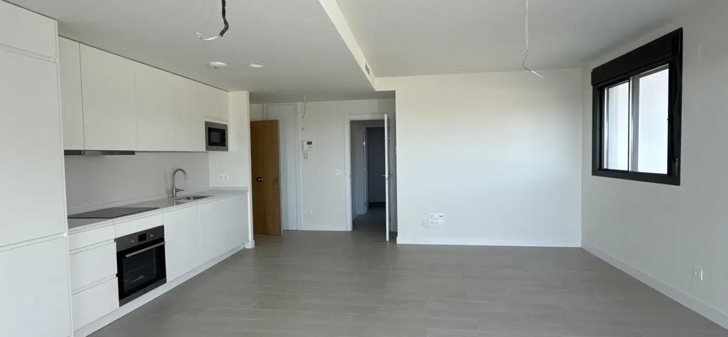 Sale of penthouse in Casares 3