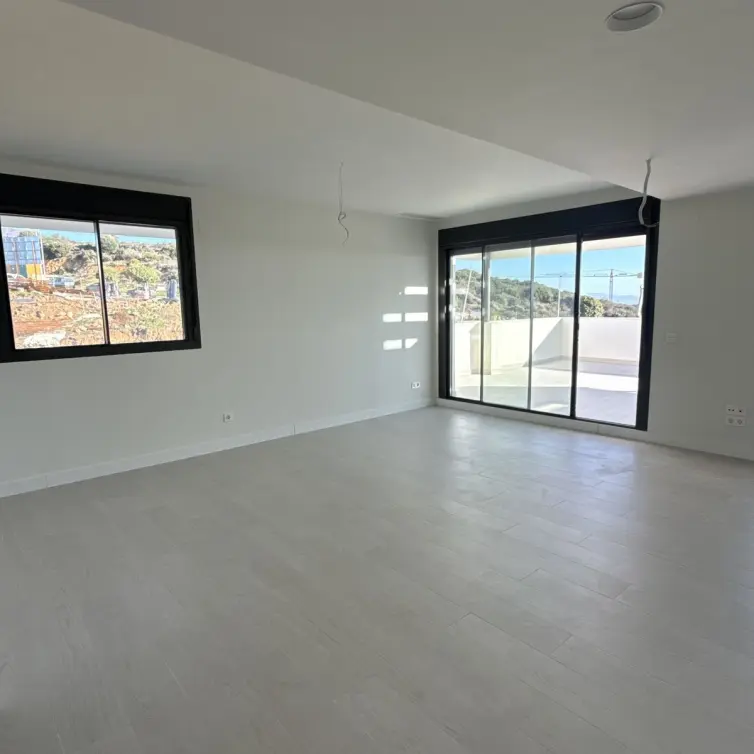 Sale of penthouse in Casares