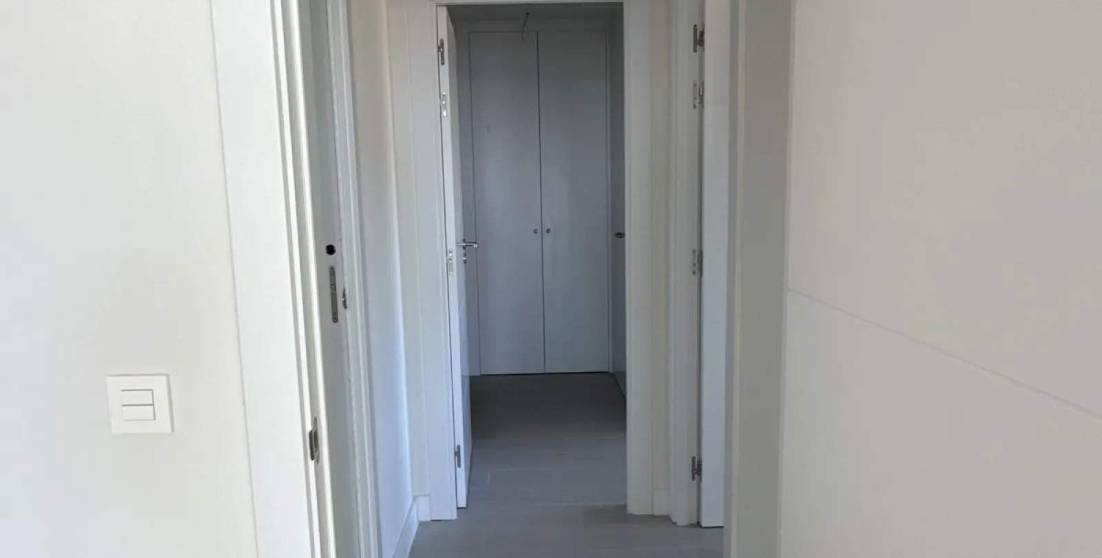 Sale of penthouse in Casares 9