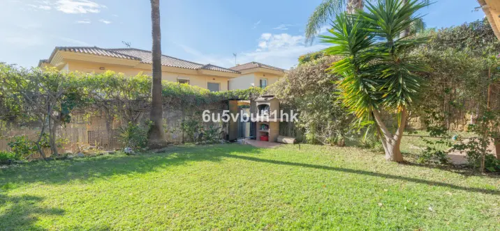 Venta de adosado en Riviera del Sol 1