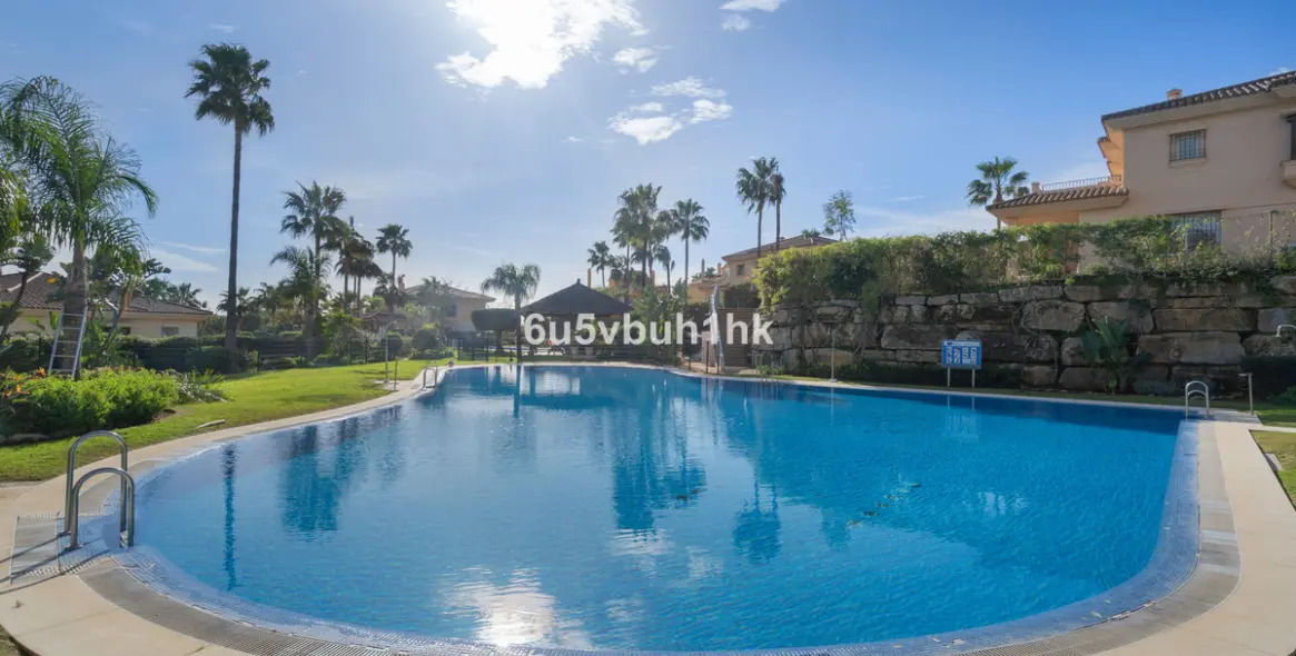 Продажа таунхауса в Riviera del Sol 5