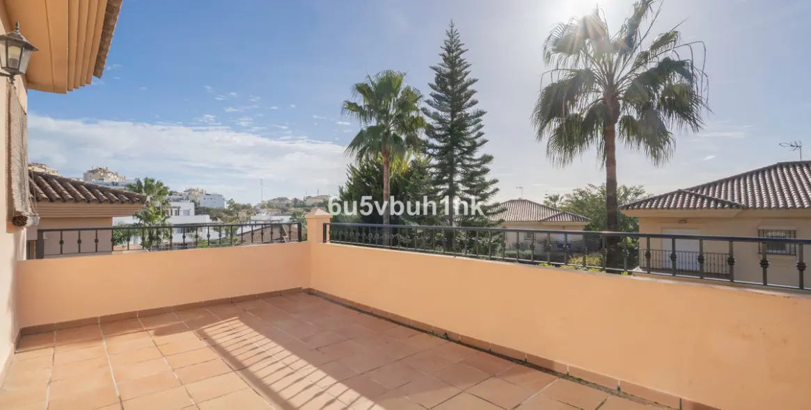 Продажа таунхауса в Riviera del Sol 18