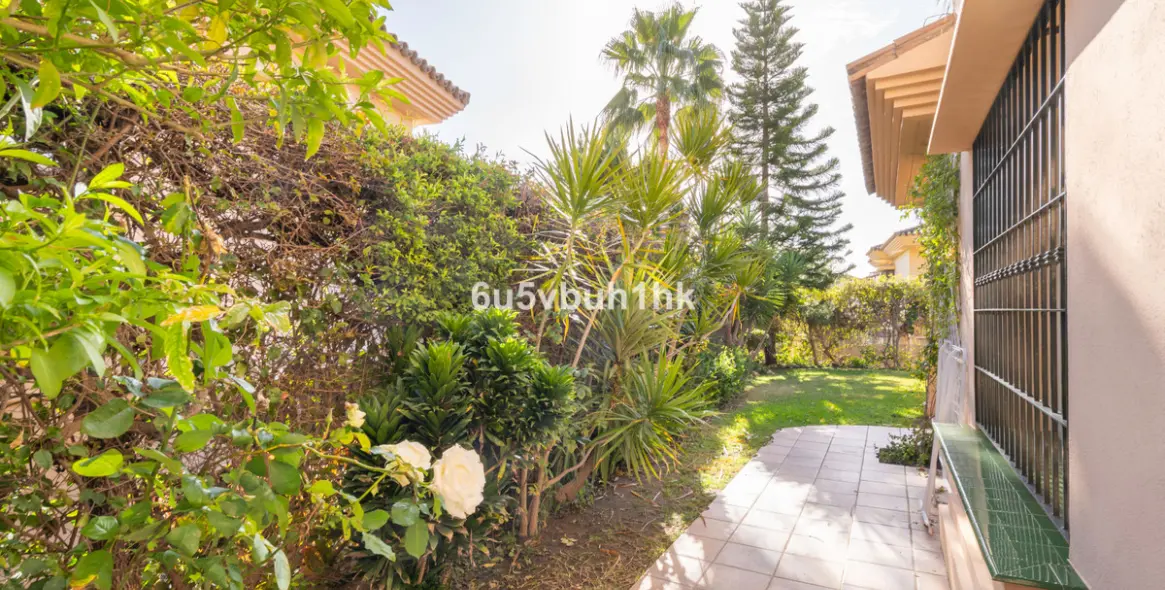 Продажа таунхауса в Riviera del Sol 27