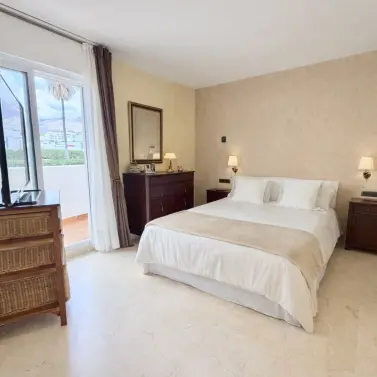 Продажа таунхауса в Estepona