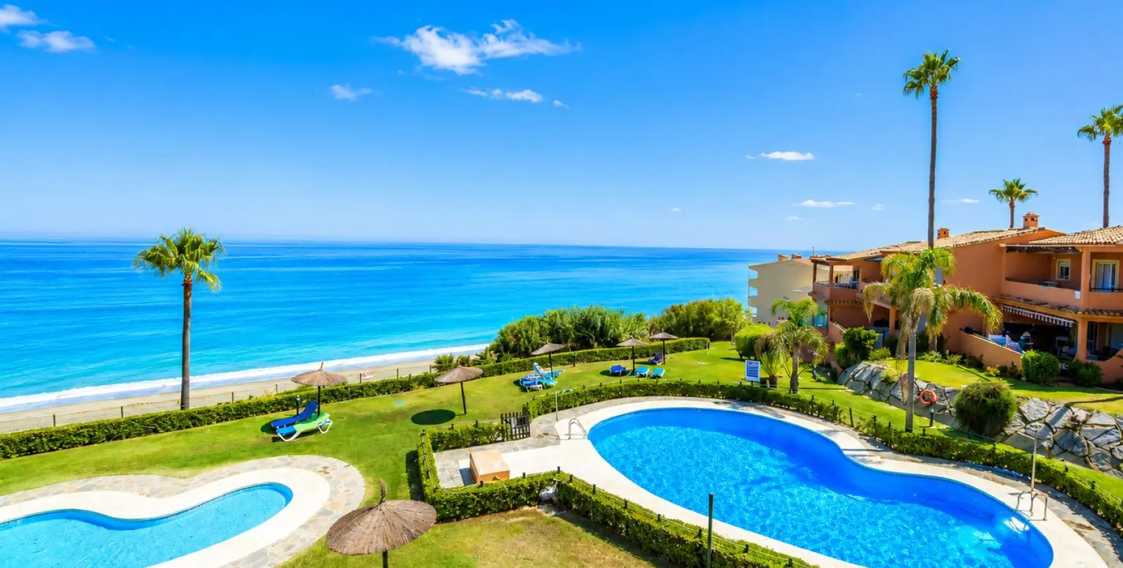 Venta de apartamento en planta baja en Estepona 24