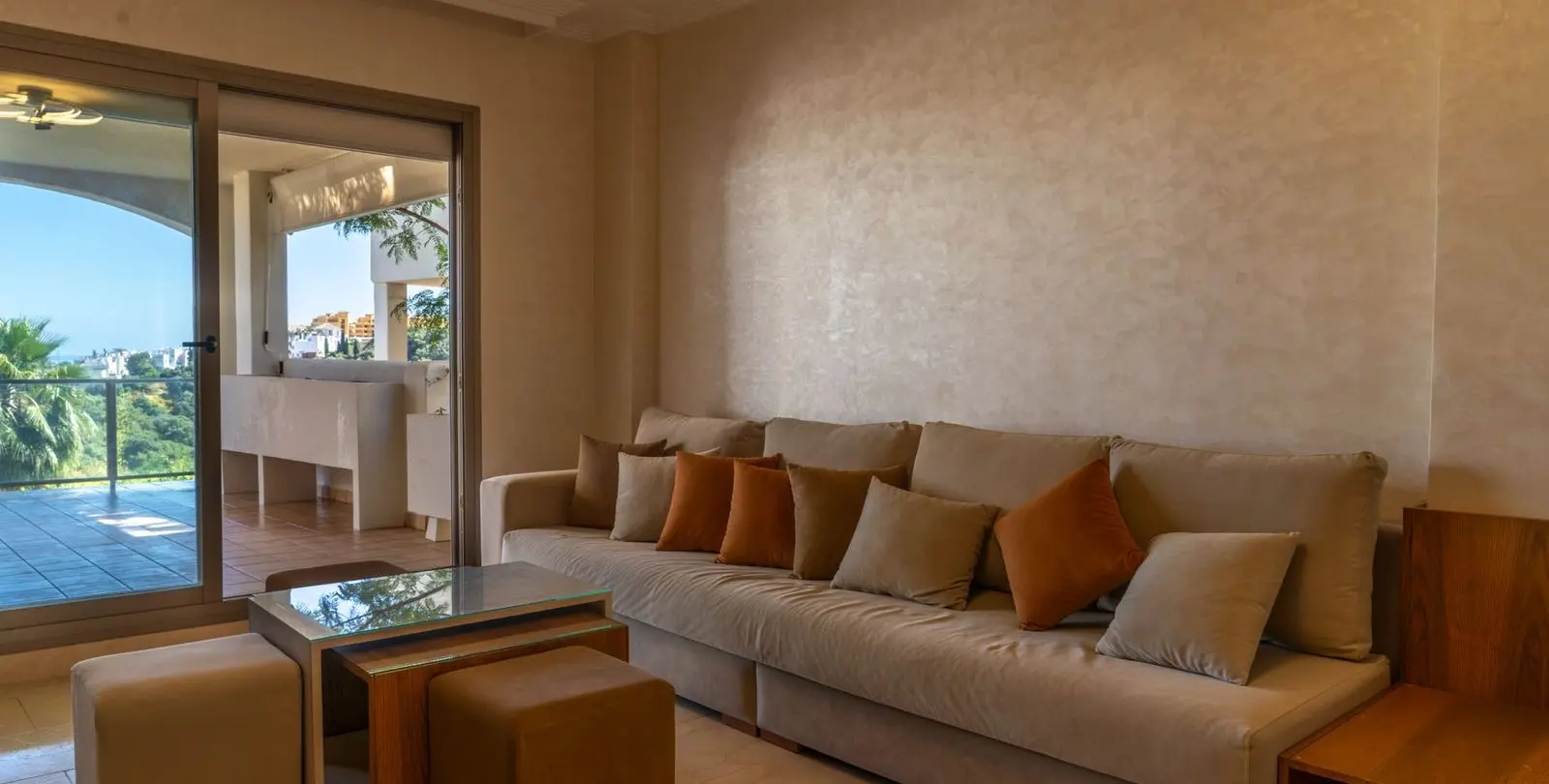 Venta de apartamento en planta baja en Estepona 6