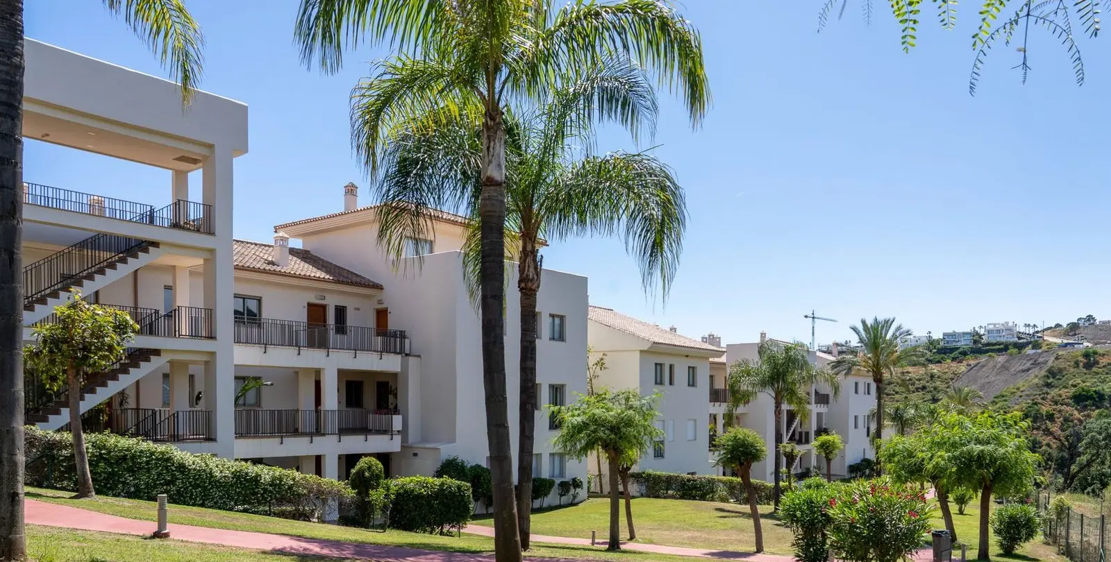 Venta de apartamento en planta baja en Estepona 34