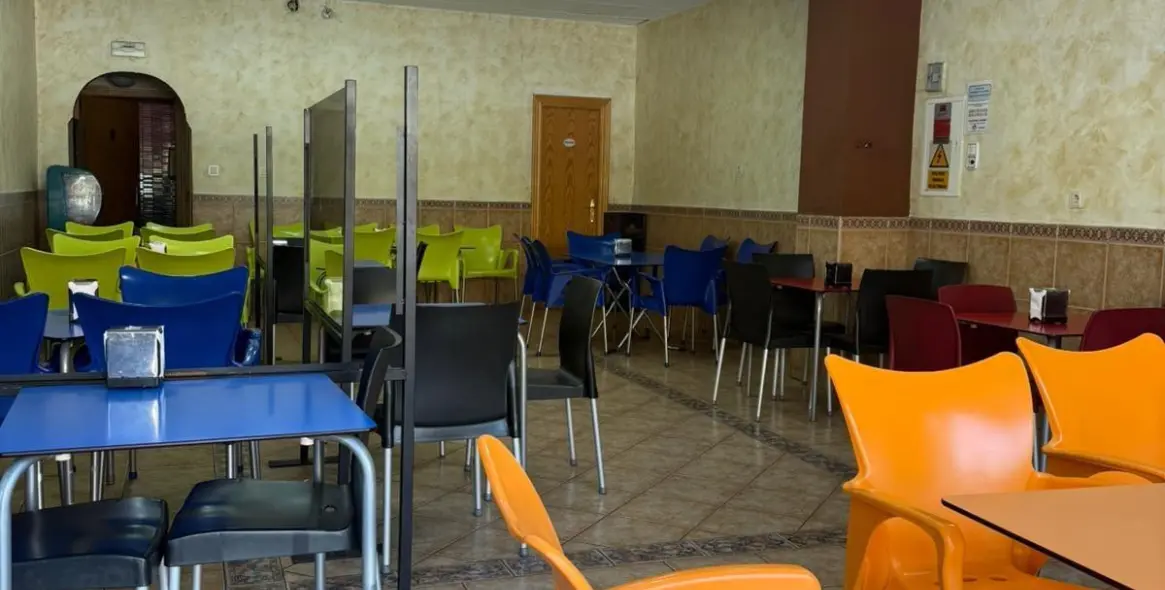 Sale of commercial premises in Málaga 2