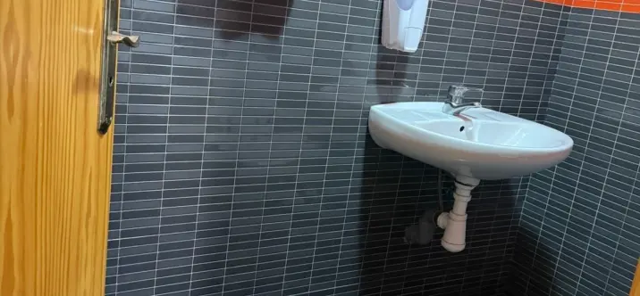 Sale of commercial premises in Málaga 4