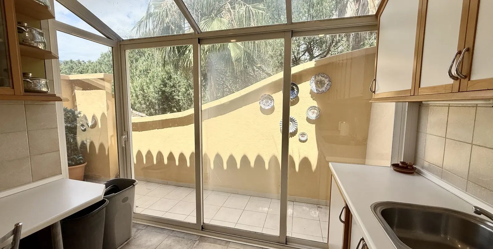 Sale of penthouse in Río Real 22