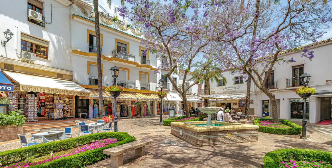 Продажа апартаментов на среднем этаже в Marbella 7