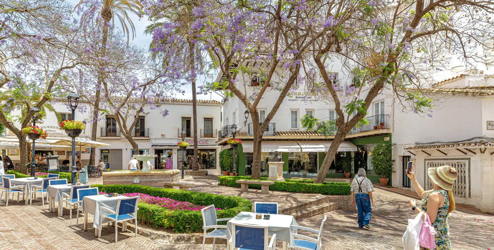 Продажа апартаментов на среднем этаже в Marbella 39