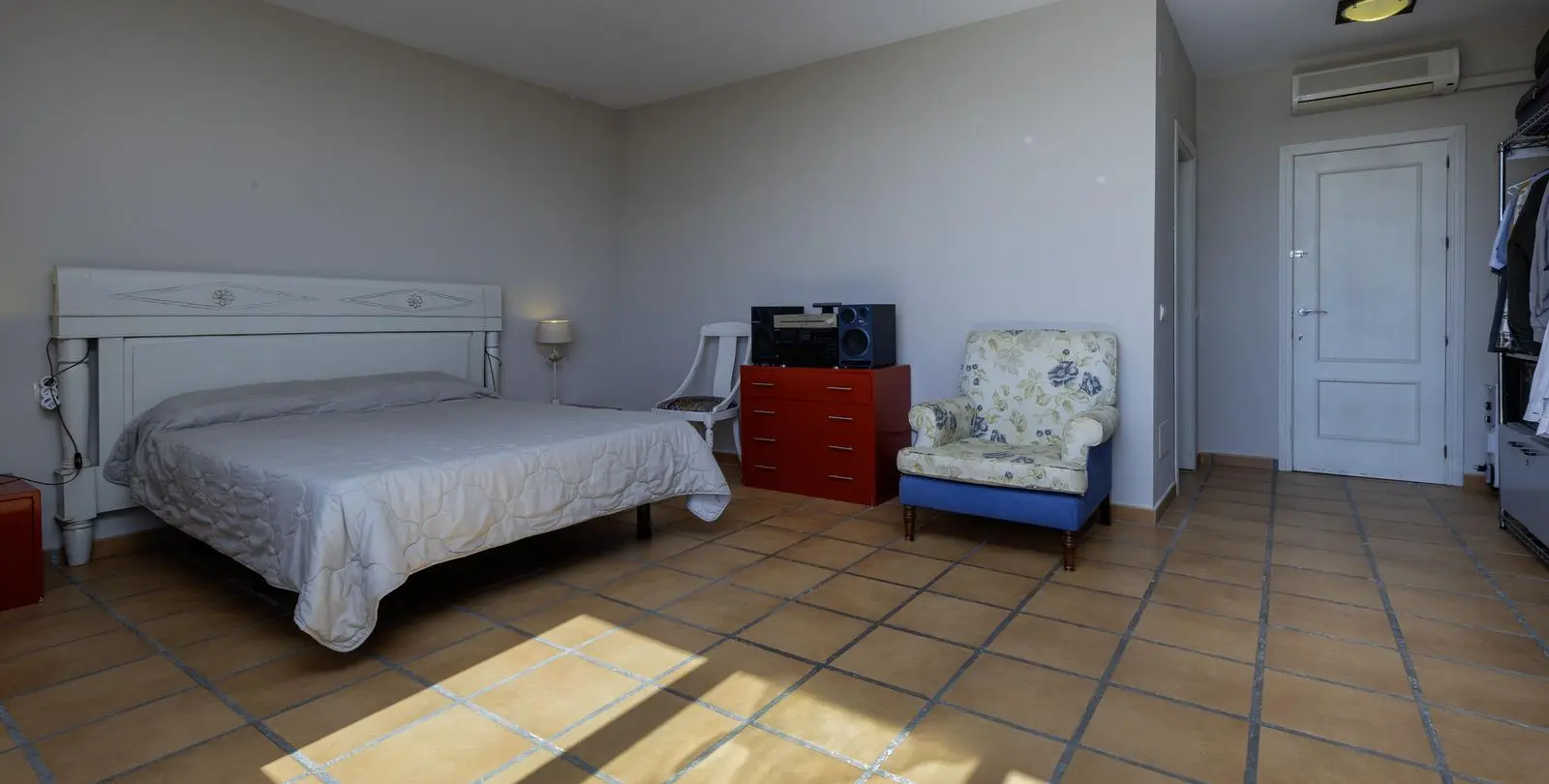 Sale of detached villa in Marbella 26