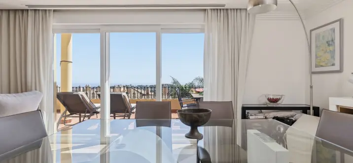 Venta de ático dúplex en Nueva Andalucía 2