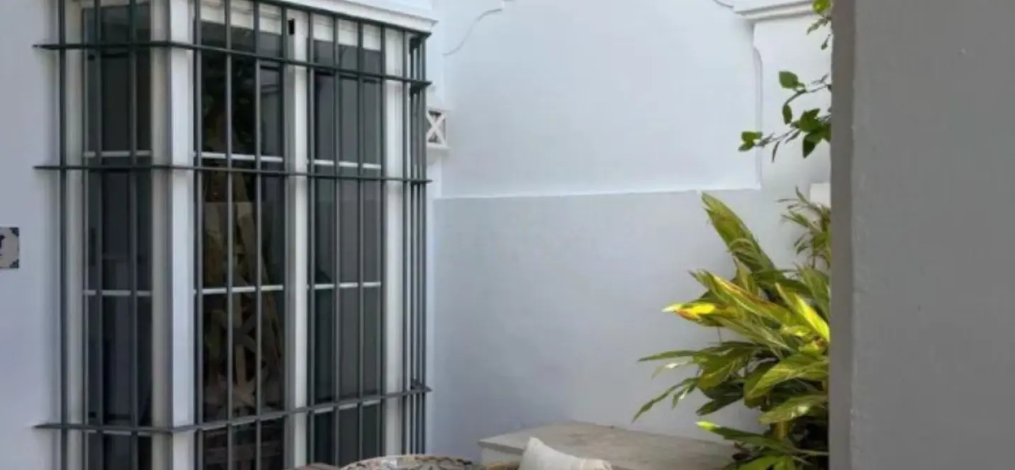 Продажа дома на две семьи в Marbella 3