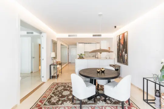Image 4 thumb