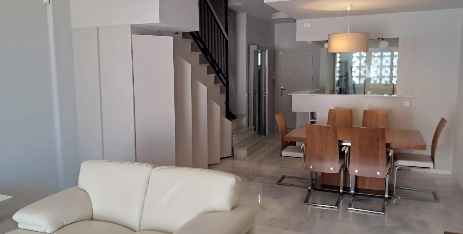 Venta de villa independiente en Estepona 12