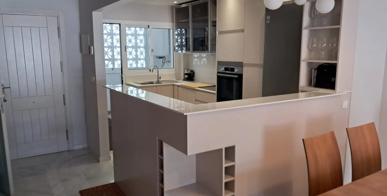 Venta de villa independiente en Estepona 16