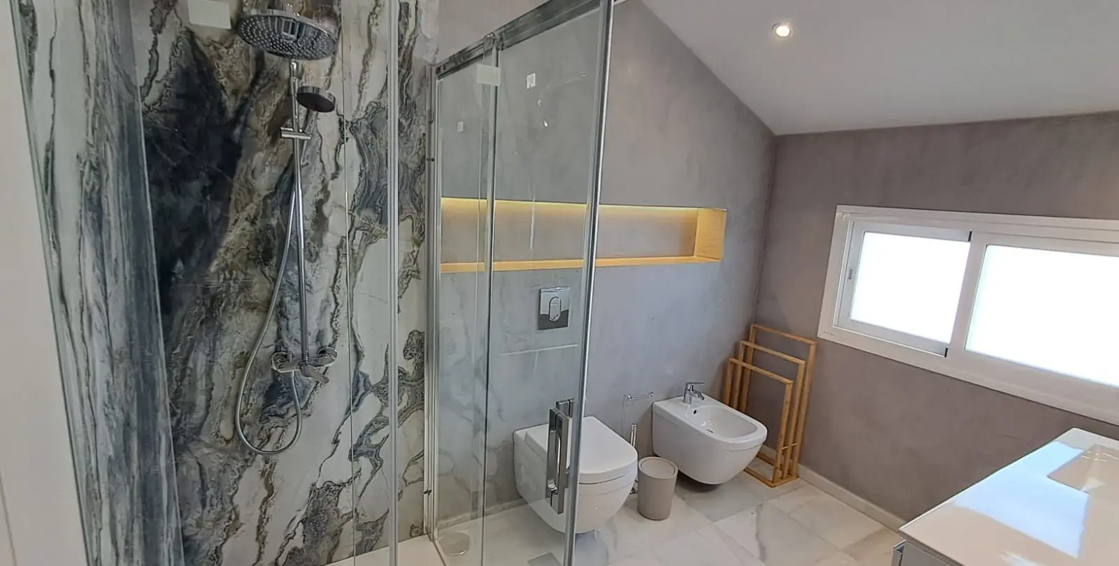Venta de villa independiente en Estepona 24