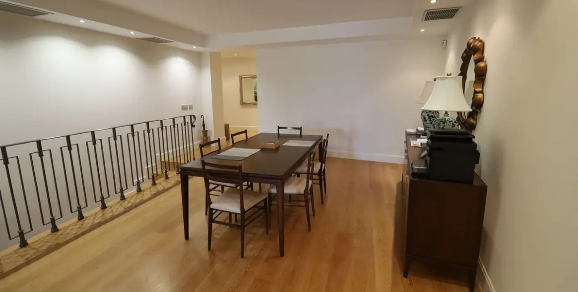 Venta de apartamento en planta baja en San Pedro de Alcántara 16
