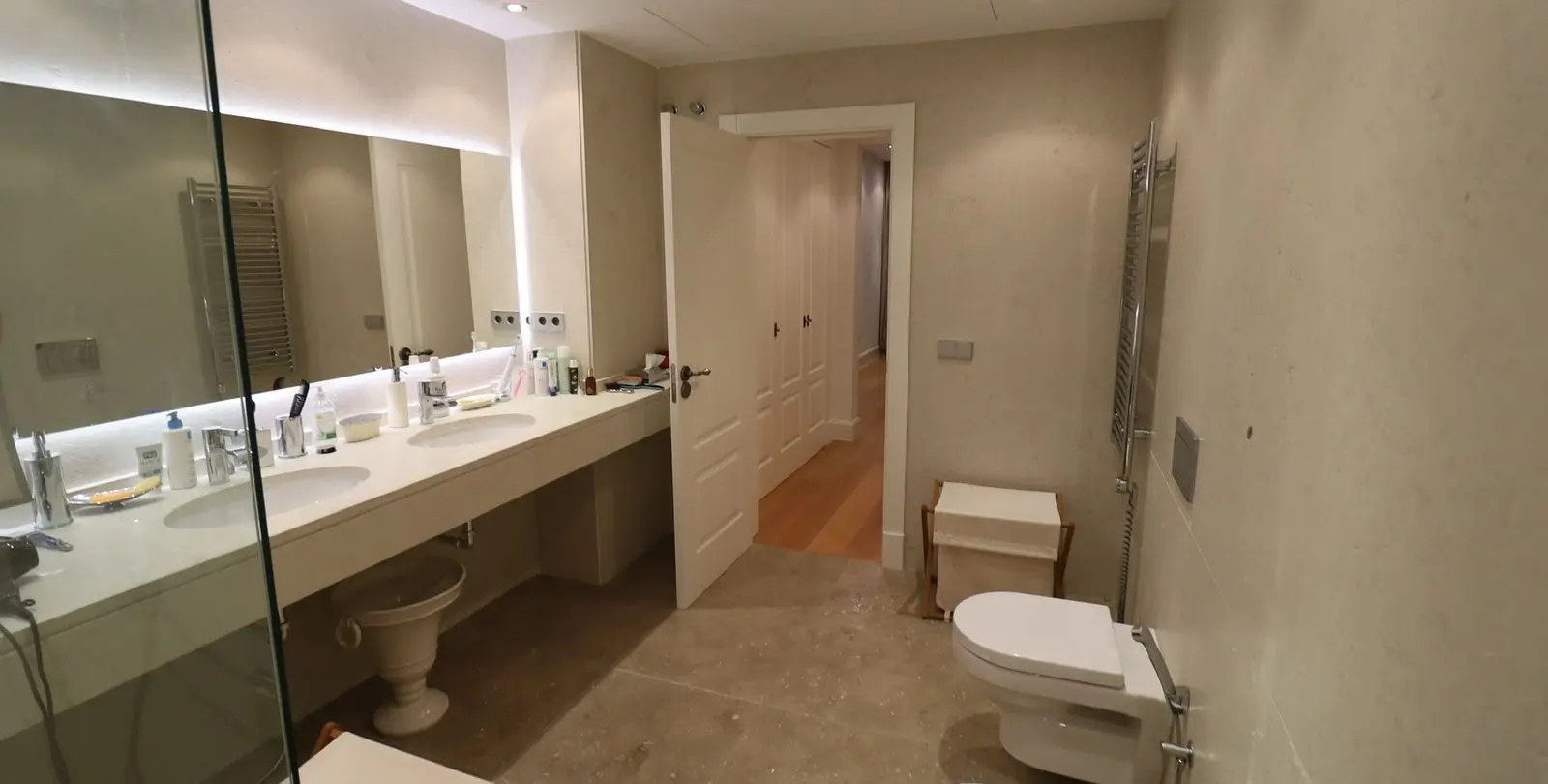 Venta de apartamento en planta baja en San Pedro de Alcántara 22