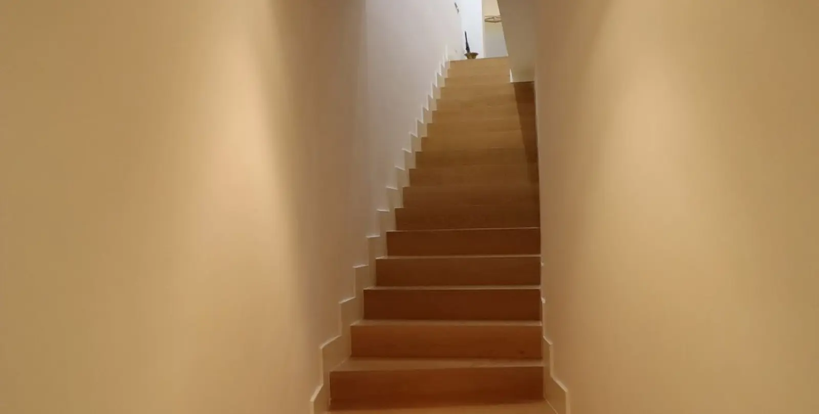 Venta de apartamento en planta baja en San Pedro de Alcántara 32