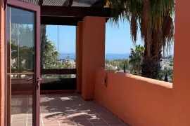 Image 8 thumb