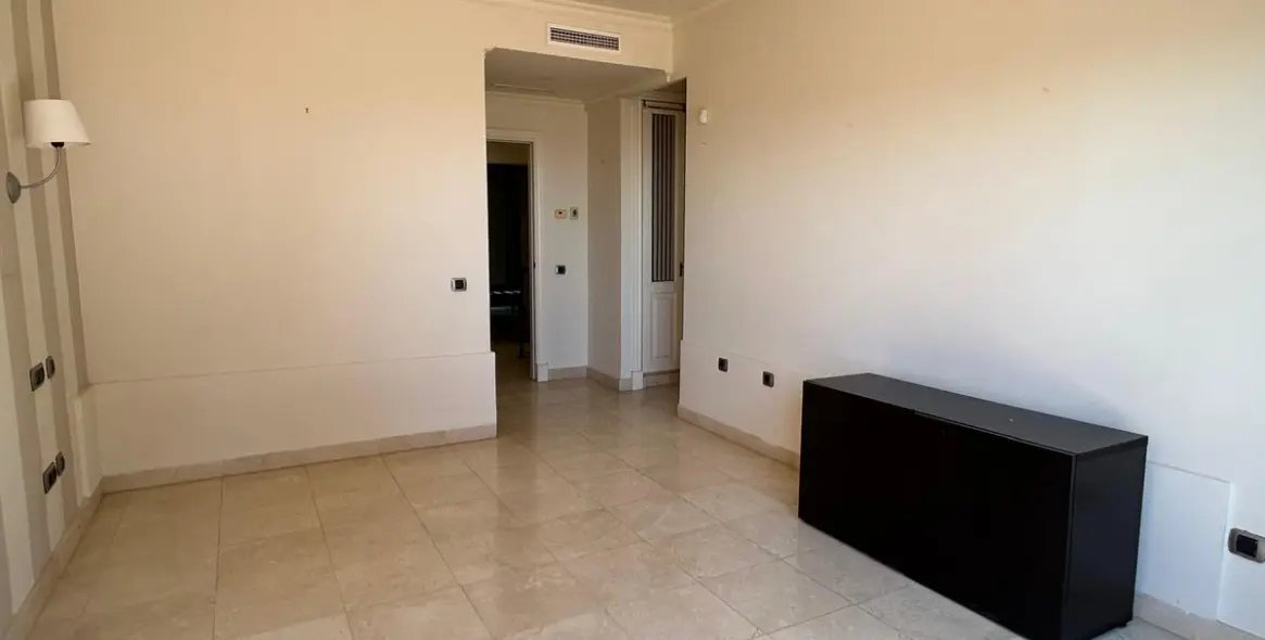 Venta de casa pareada en The Golden Mile 15