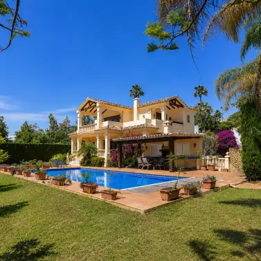Venta de villa independiente en La Quinta