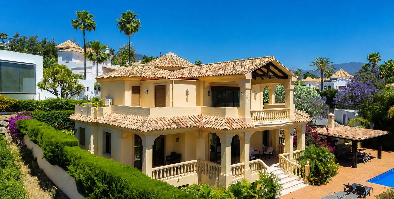 Продажа  отдельно стоящей виллы в La Quinta 2