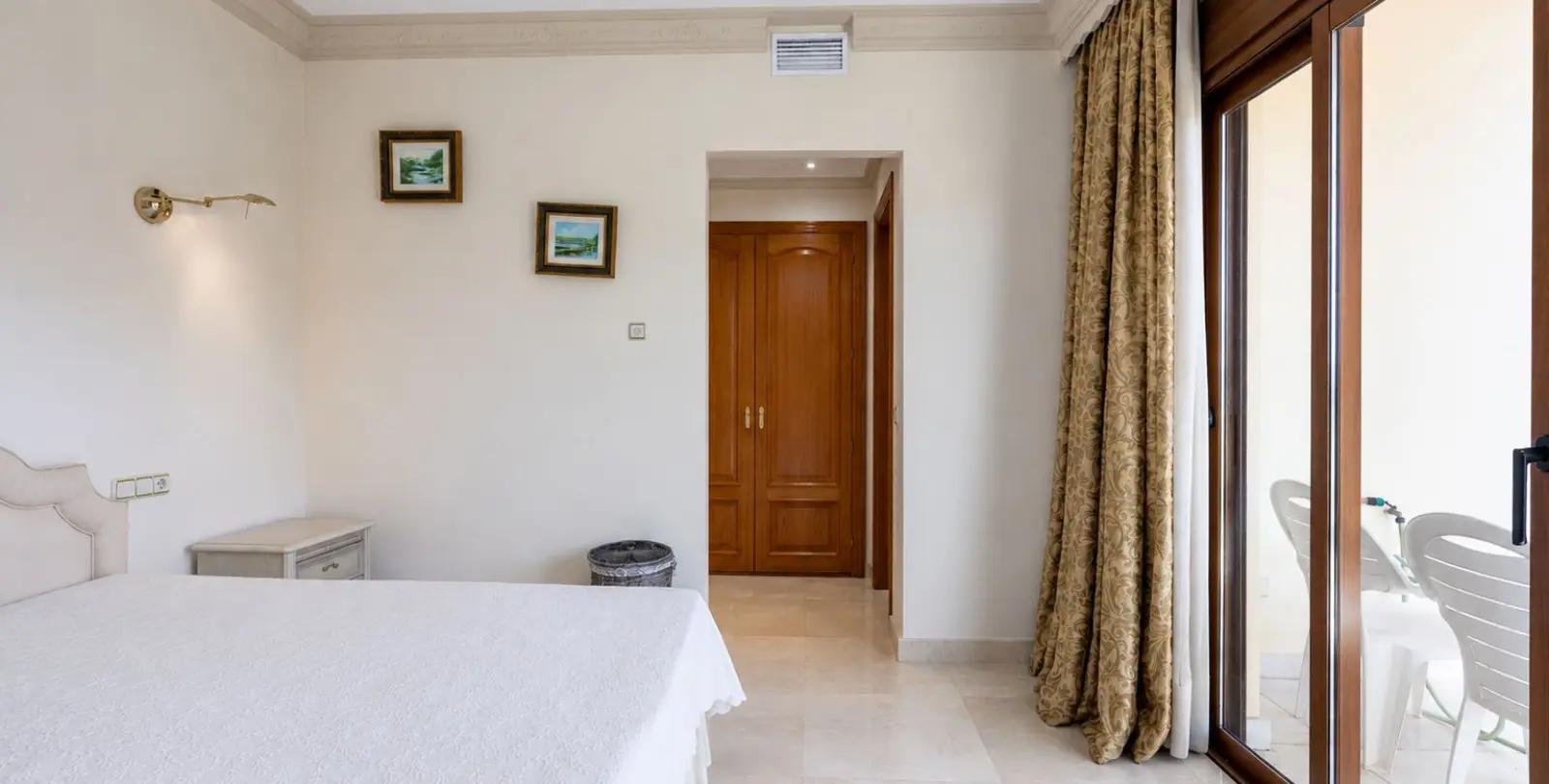 Venta de villa independiente en La Quinta 39