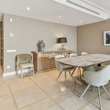 Venta de apartamento en planta media en Costalita