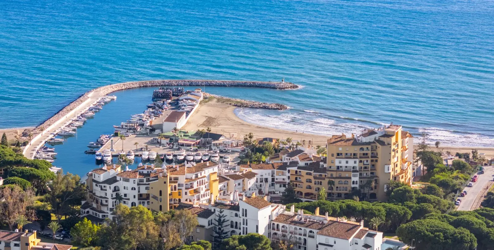 Venta de villa independiente en Marbesa 18