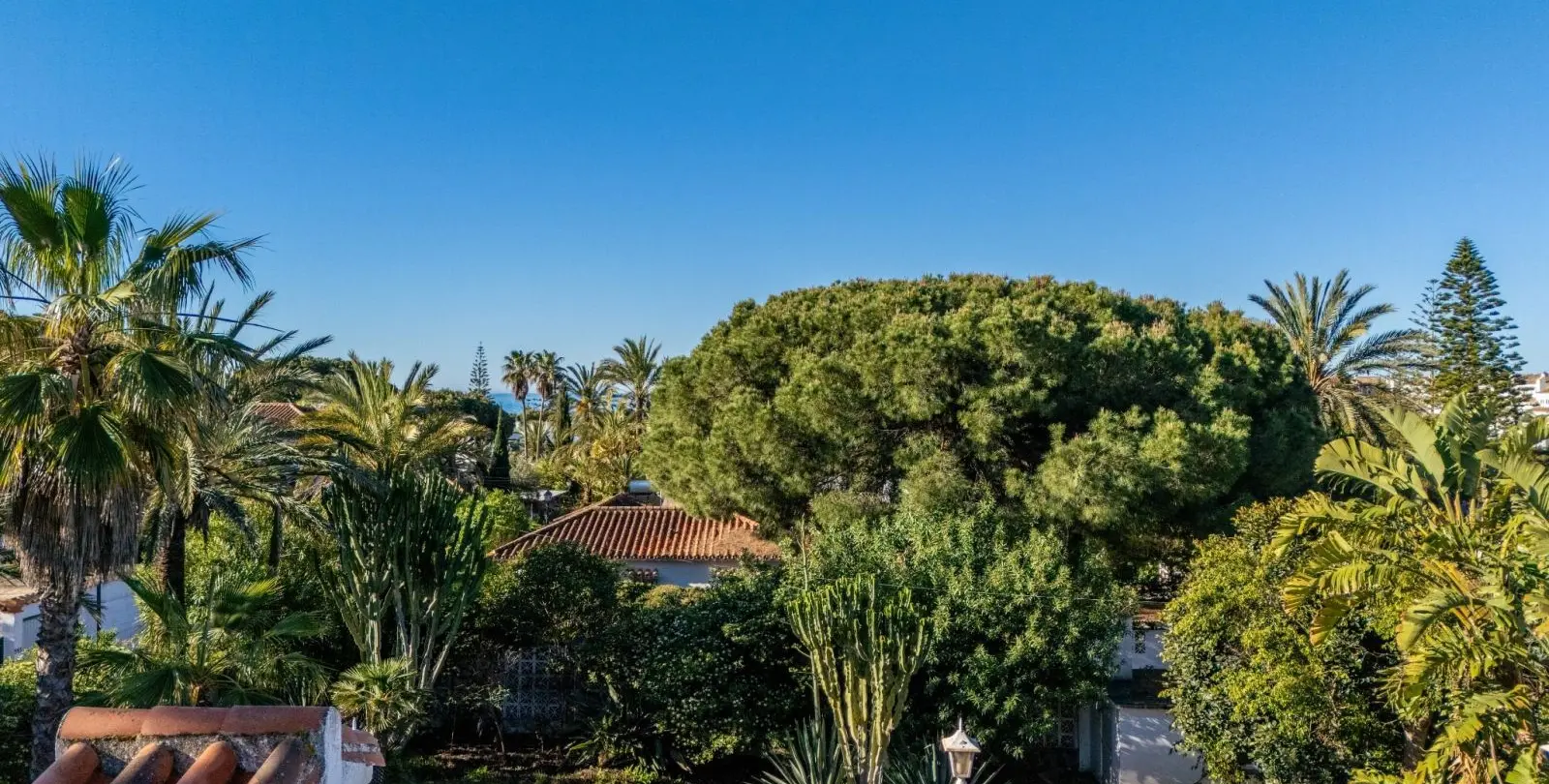 Venta de villa independiente en Marbesa 19