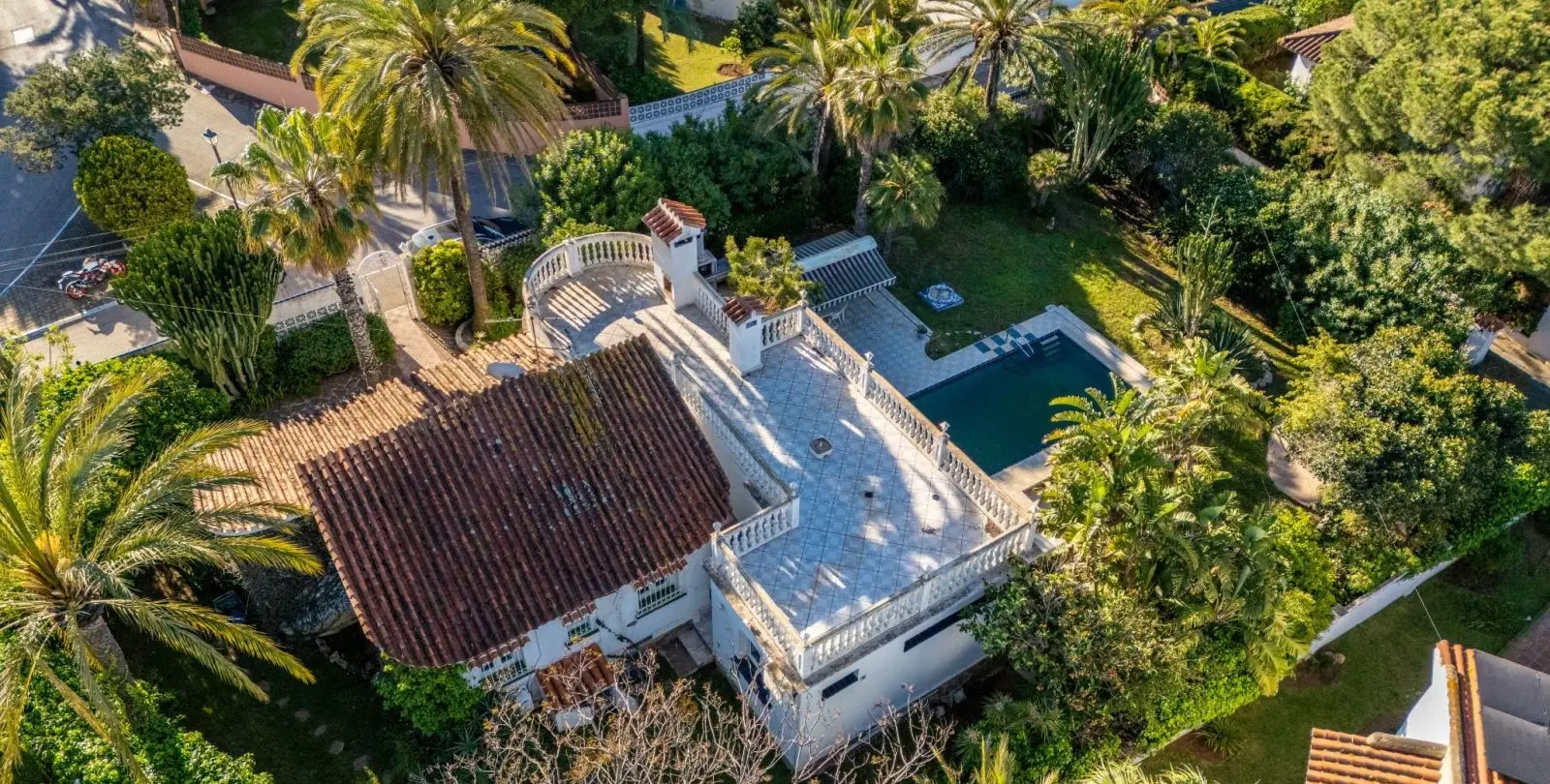 Venta de villa independiente en Marbesa 25