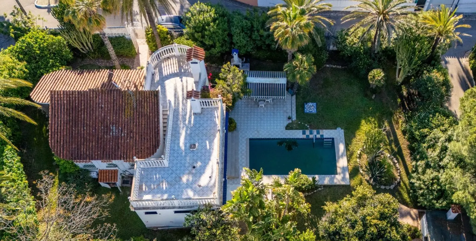 Venta de villa independiente en Marbesa 26