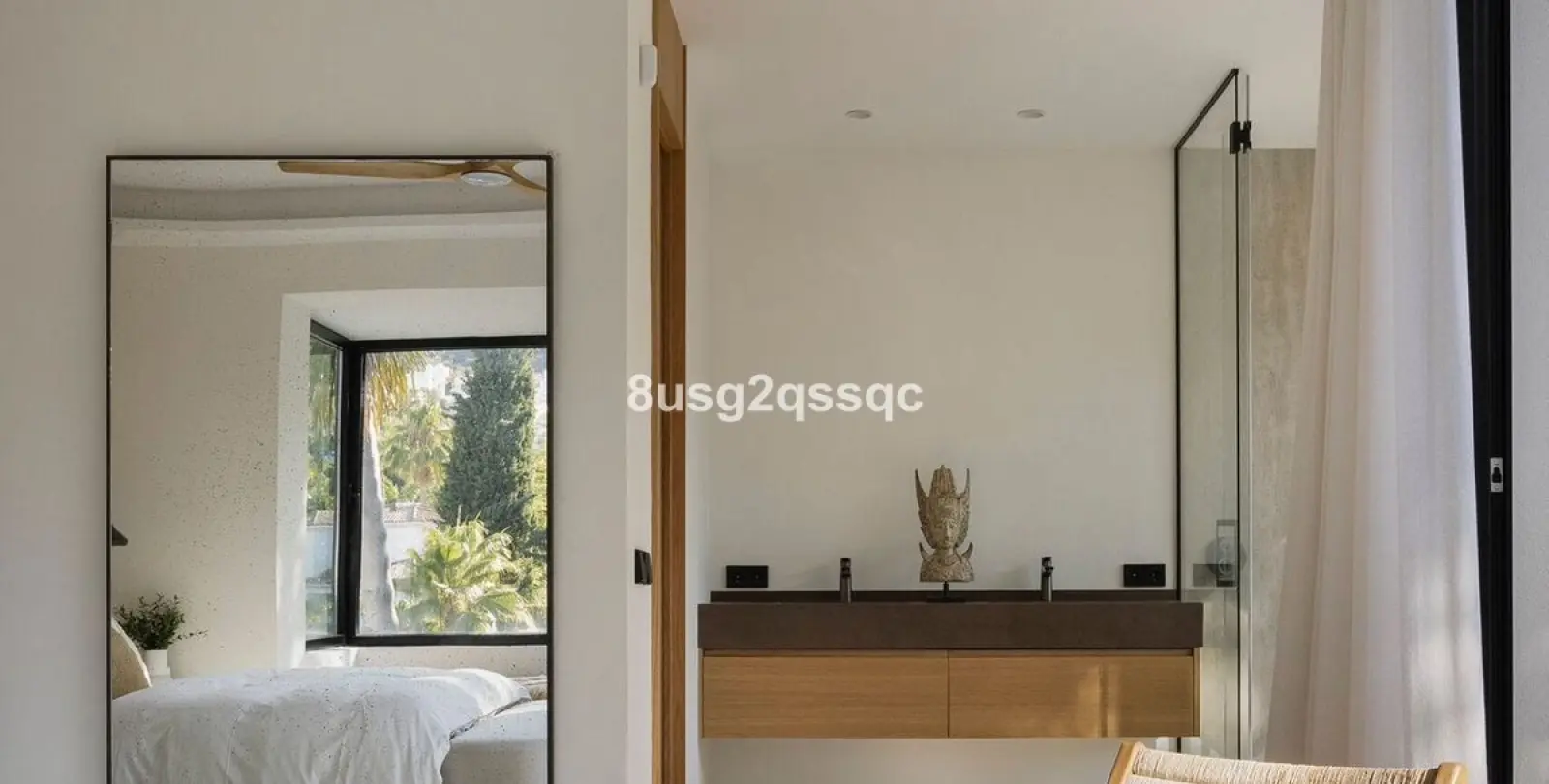 Sale of detached villa in Marbella 32
