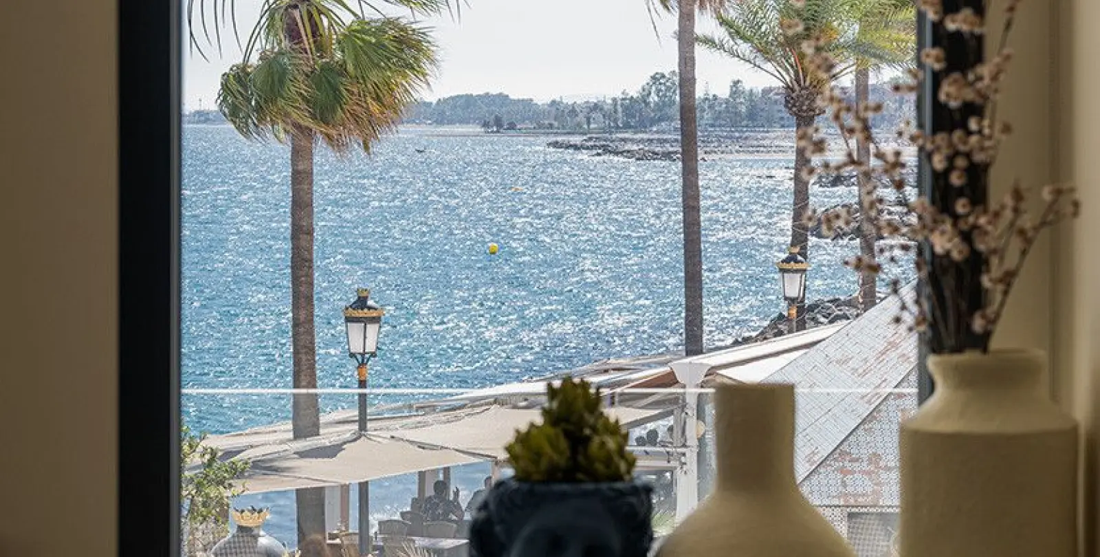 Sale of middle floor apartment in Puerto Banús 29