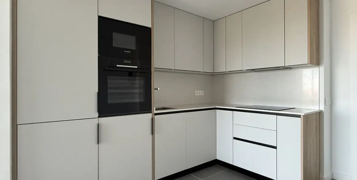 Long-term rent of middle floor apartment in Mijas Costa 4