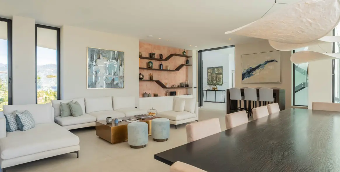 Short-term rent of detached villa in Estepona 22
