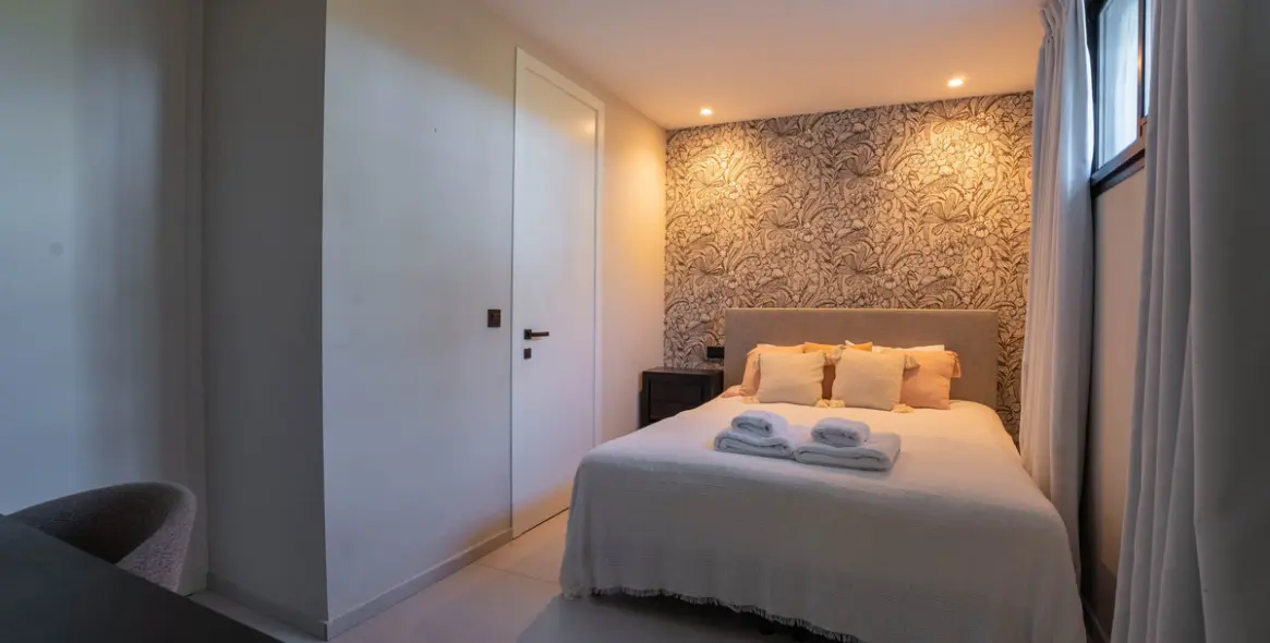 Short-term rent of detached villa in Estepona 53