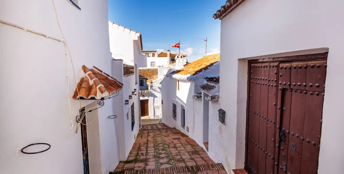 Venta de adosado en Comares 5