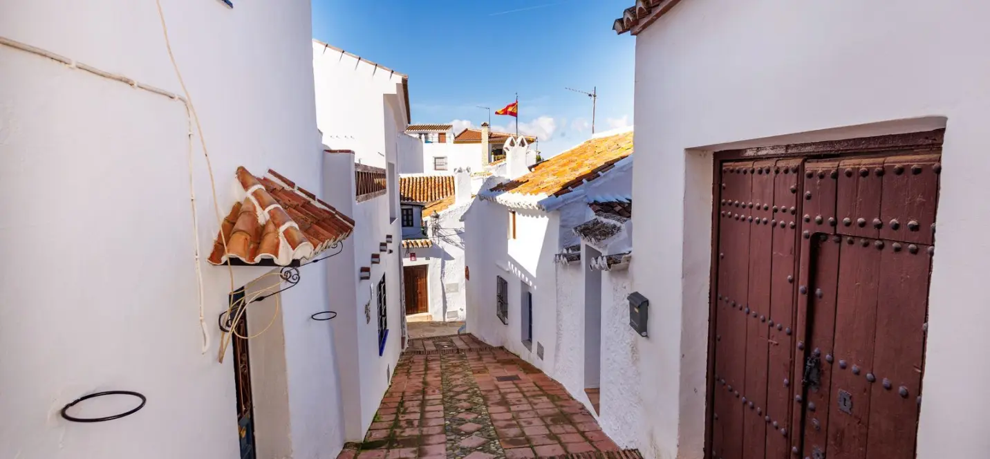 Продажа таунхауса в Comares 4
