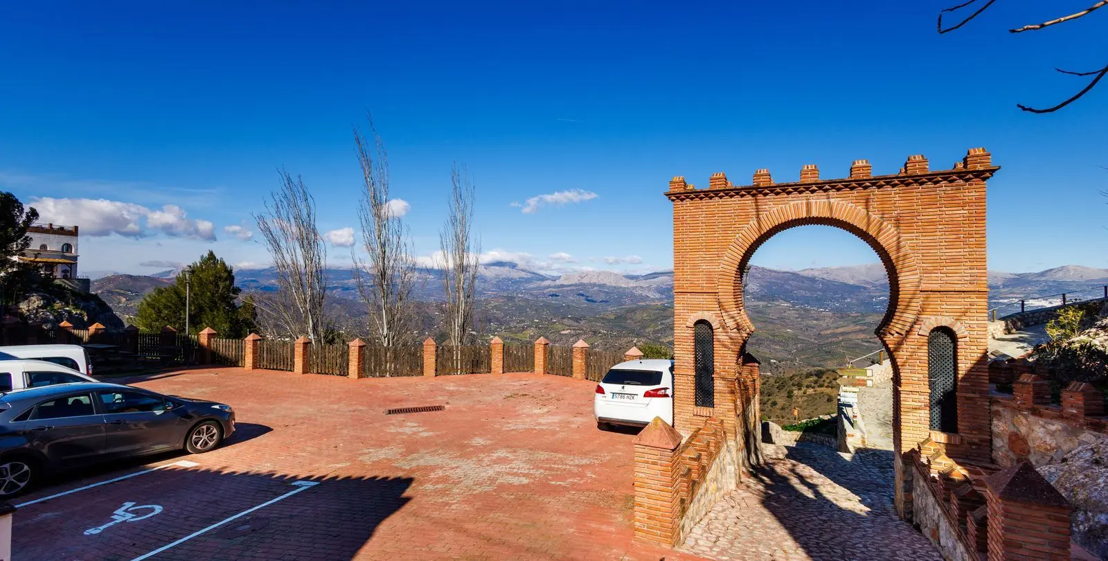 Продажа таунхауса в Comares 62