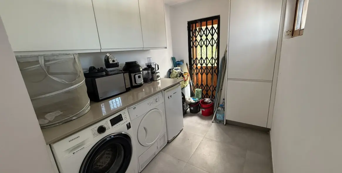 Venta de finca - cortijo en Estepona 5