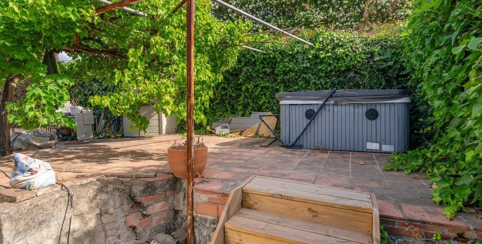 Sale of finca - cortijo in Estepona 32