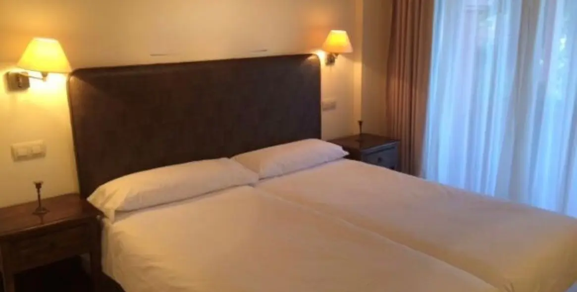 Venta de apartamento en planta baja en Nueva Andalucía 11
