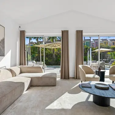 Venta de villa independiente en Casares Playa