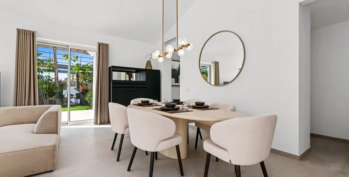 Venta de villa independiente en Casares Playa 8